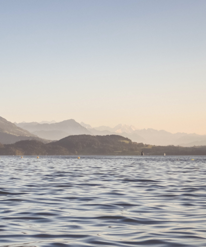 Stimmungsbild von einem See. digitale transformation. digitalisierungsprojekt